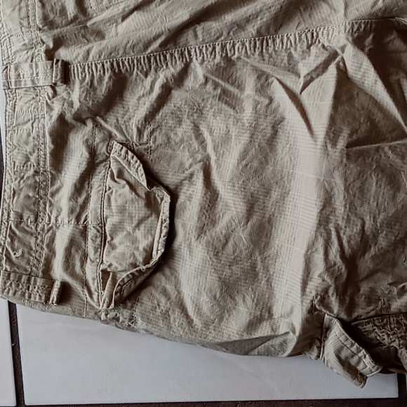 Champs Sports BNWOT Men's Cargo Shorts Camel Tan w Beige Stripe Button Fly SZ 36 - Picture 6 of 14